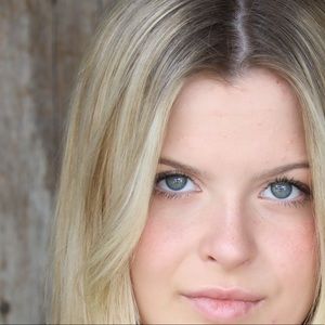 Meet your Posher, Bridgette